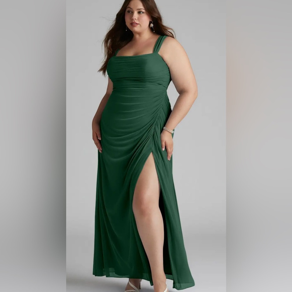 AZAZIE Jesaphine Dress size 16 with shawl